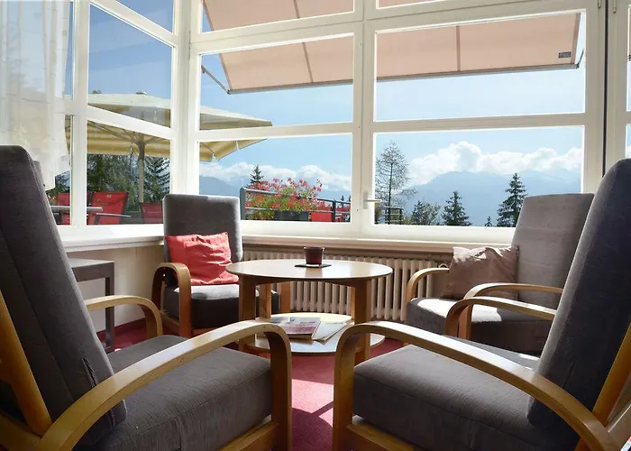 Youth * Crans-Montana