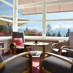 Youth * Crans-Montana
